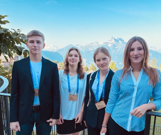 Haut-Lac Student Ambassadors at the Villars Institute Symposium