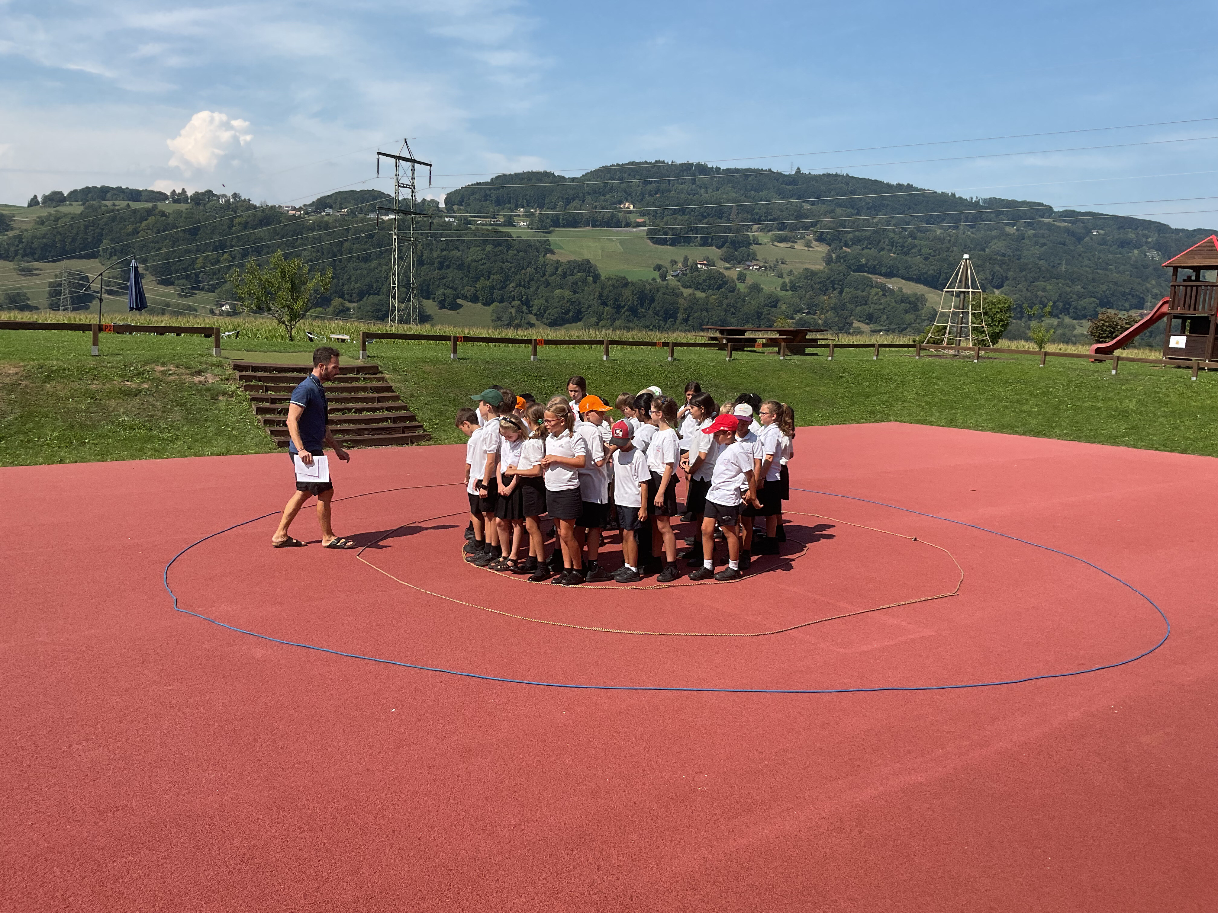 Activités de sensibilisation numérique à l'école Haut-Lac